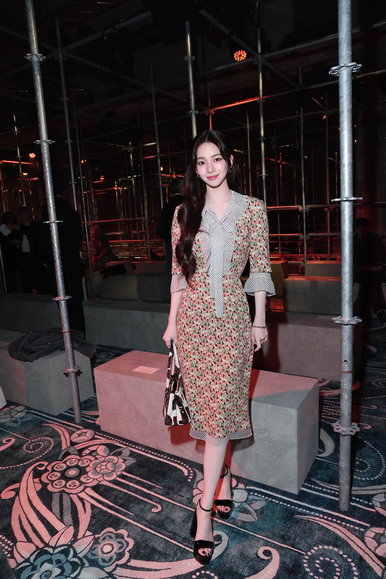 2092524020_Karina_Prada Womenswear FW25_038.jpg