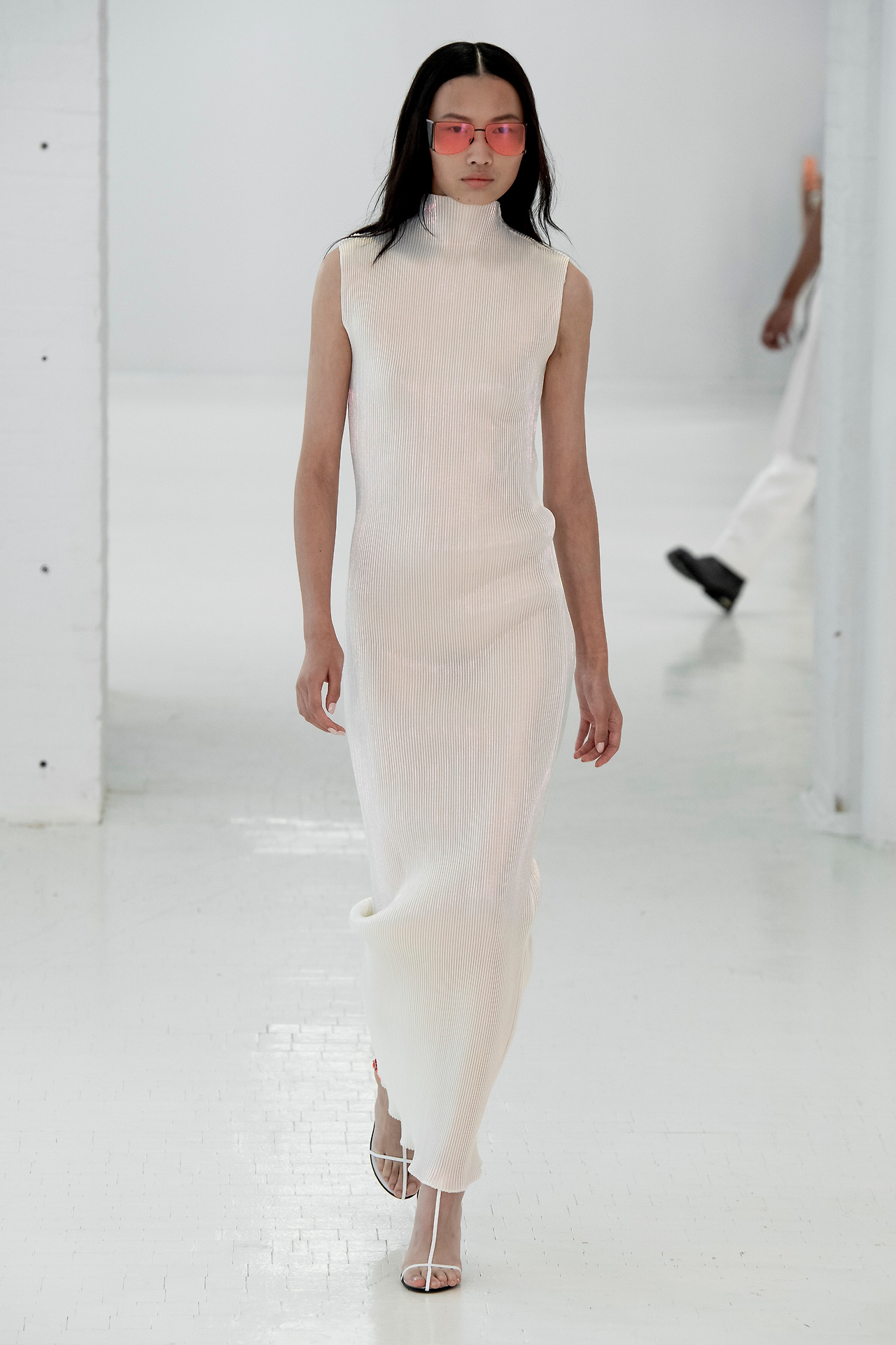 154796611_Helmut Lang S20 013.jpg