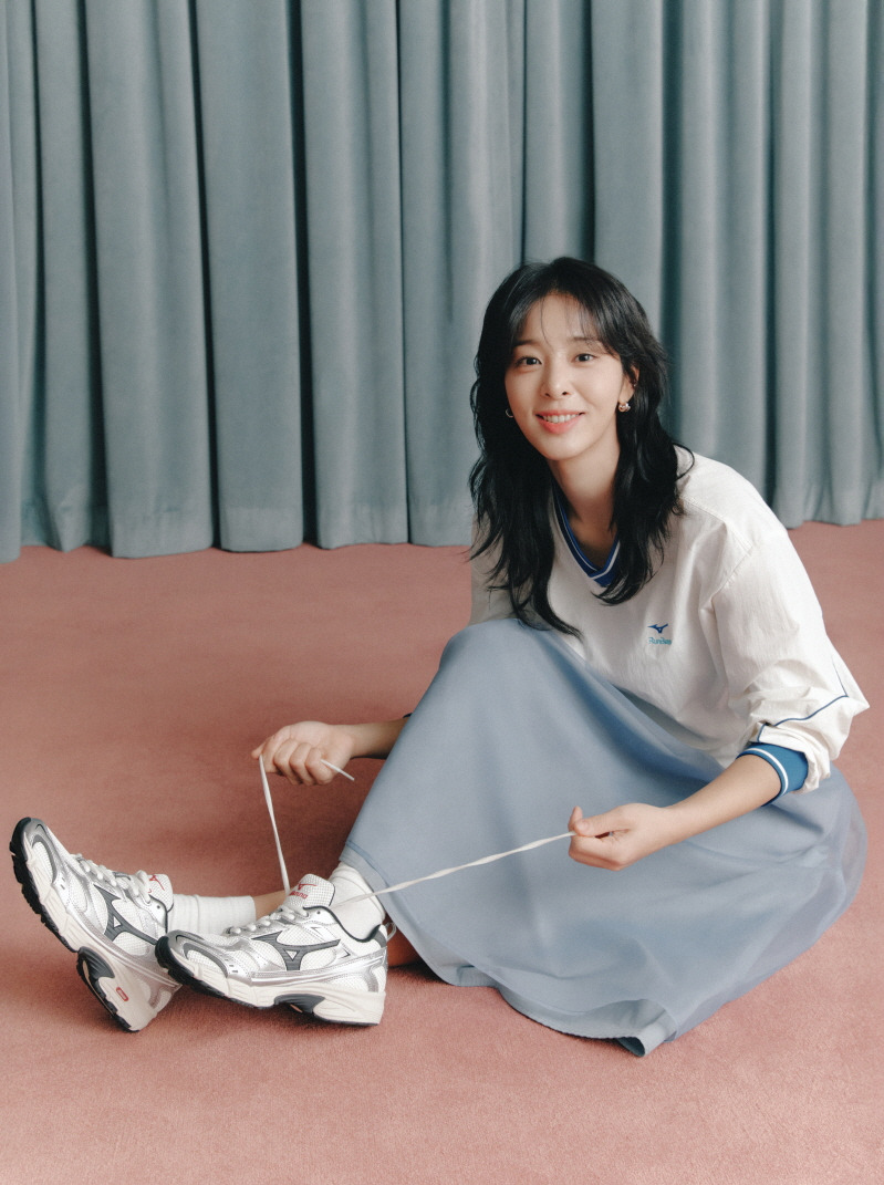 147412086_[사진2] ‘MXR’ 25SS 착용 화보 컷.jpg