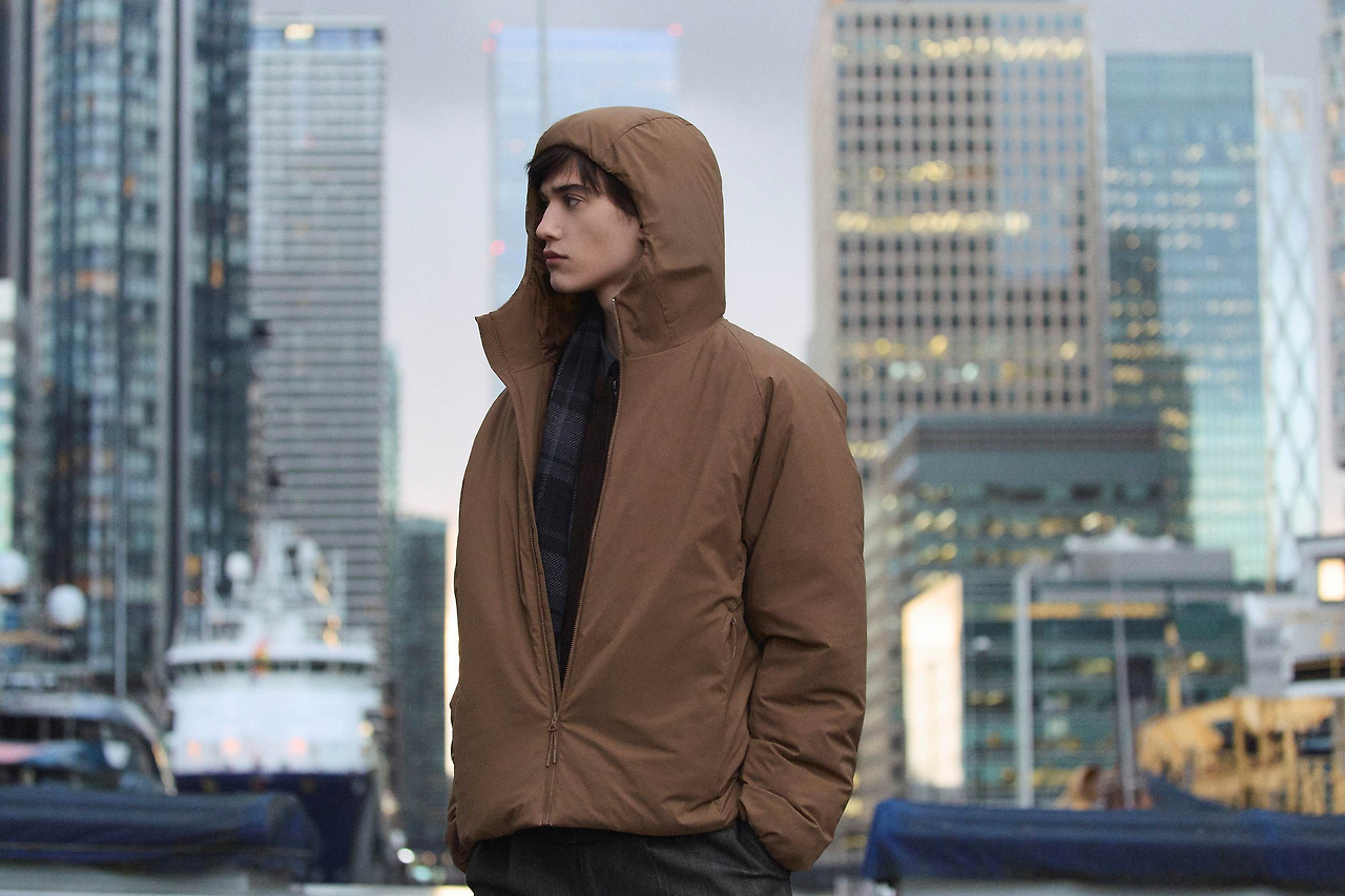 1151263567_[사진자료4] 모던한 실루엣에 첨단 기능성 소재를 더해 따뜻하고 가벼운 PUFFTECH 파카.jpg