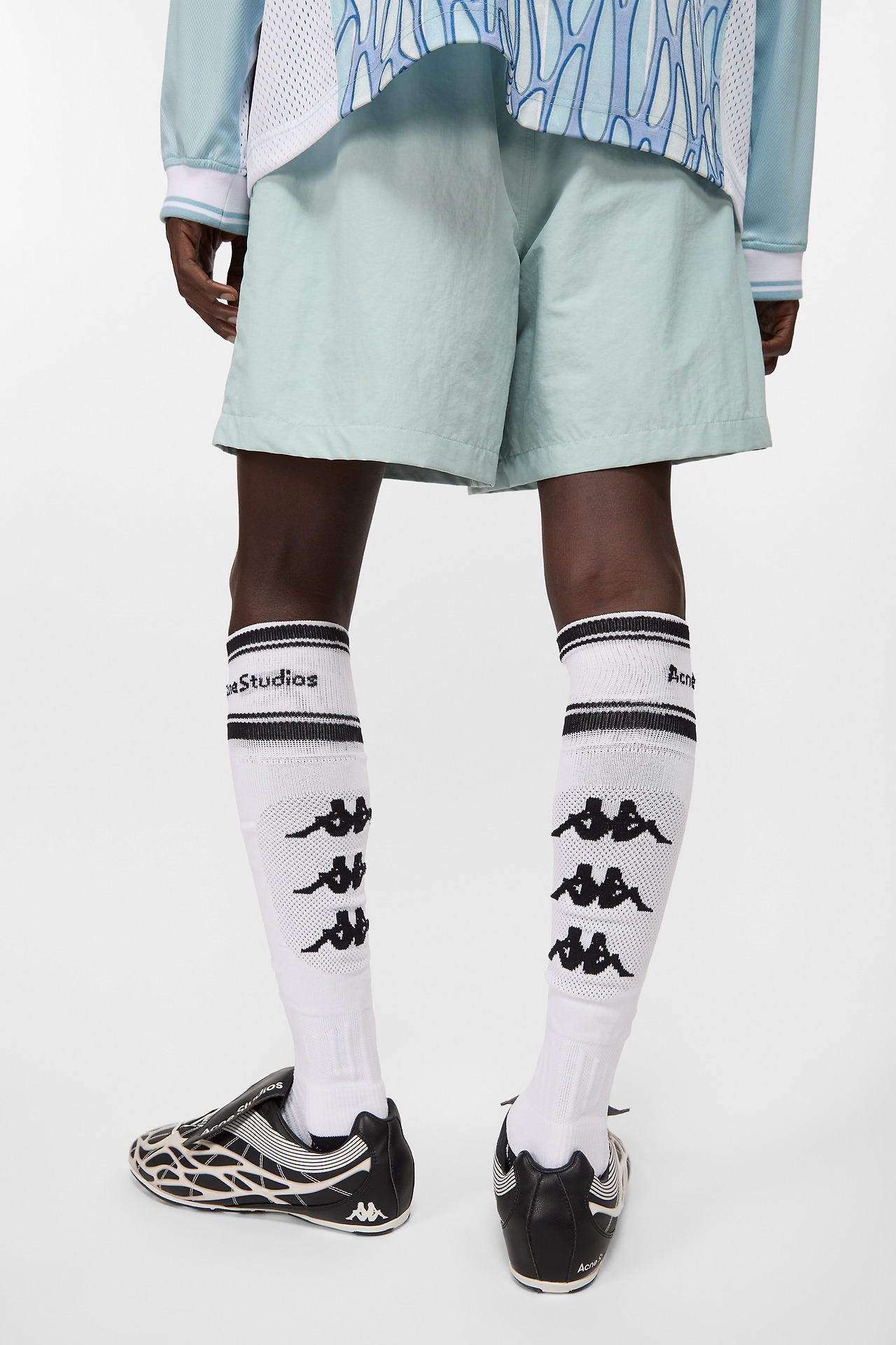 1762176617_Acne Studios_Kappa_Model Shot_1_C80216-100_C.jpg