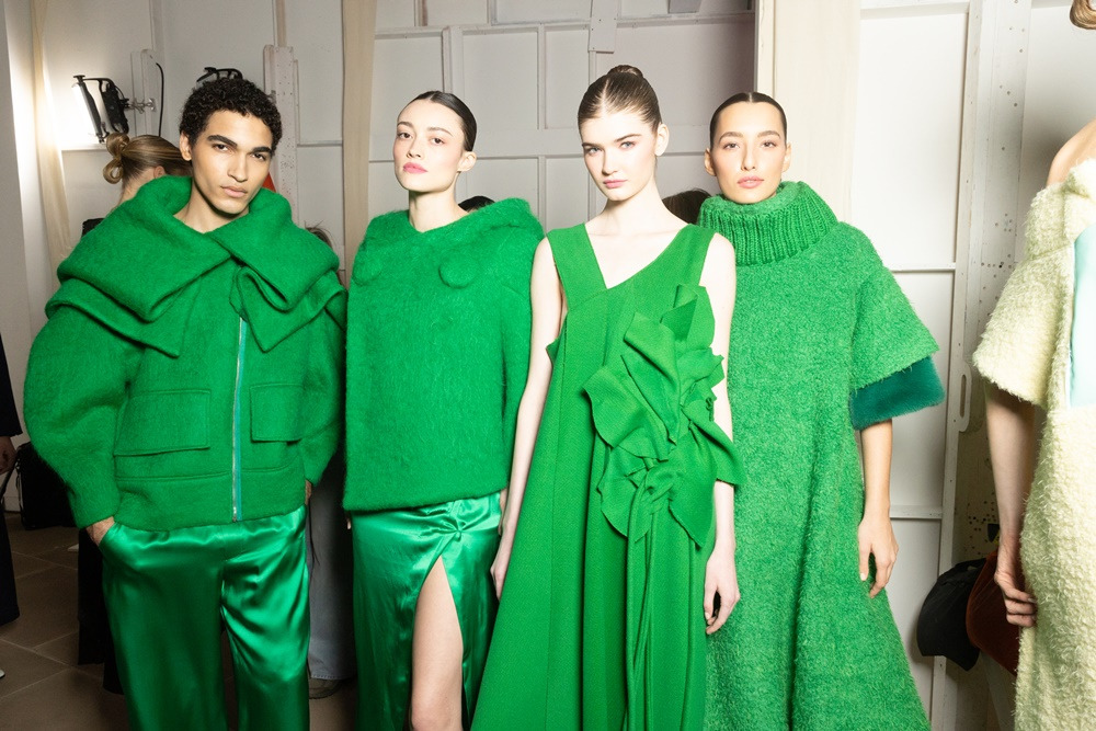 1015901660_Son Jung Wan_FW25_Back Stage (2).jpg