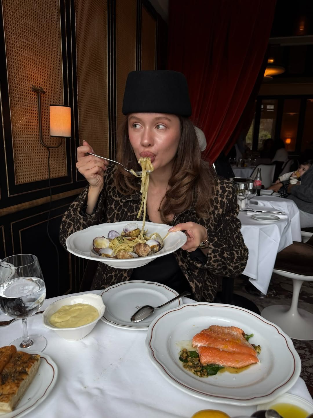 167514252_카타리나 샤포발로바@katieshaa.jpg