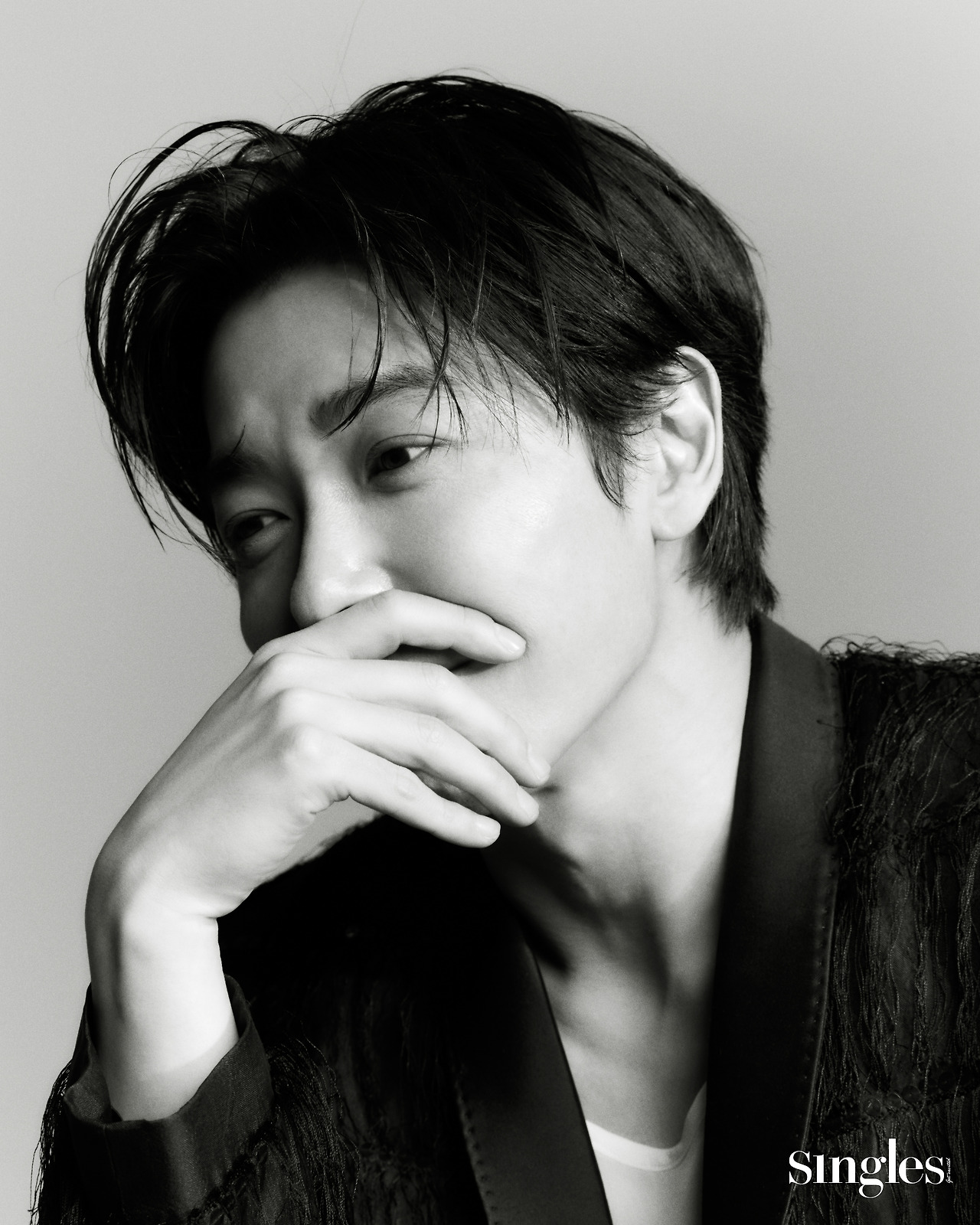 985076290_김재욱 이미지 3.jpg