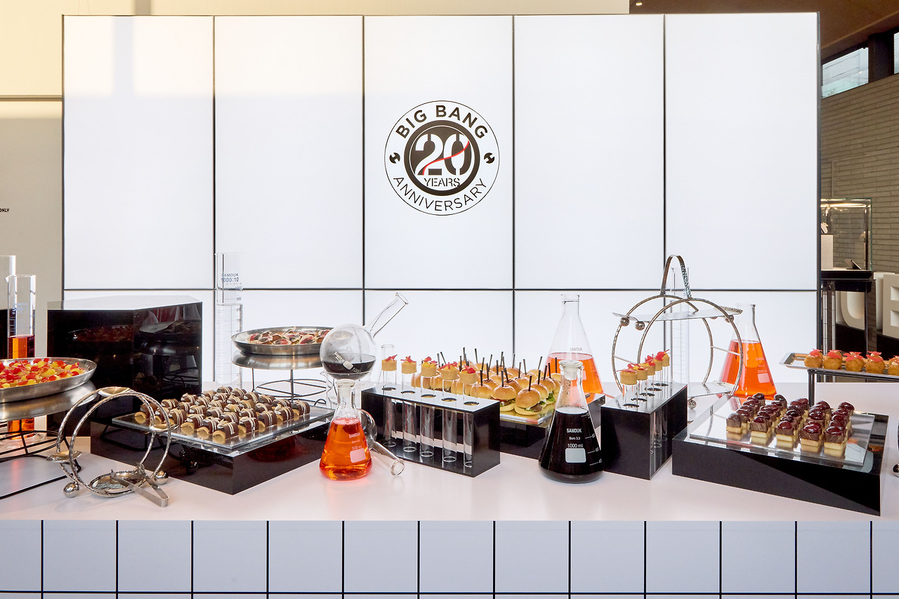 1705640748_[위블로] 빅뱅 컬렉션 20주년 기념 '빅뱅 나잇' 이벤트 개최 (3).jpg