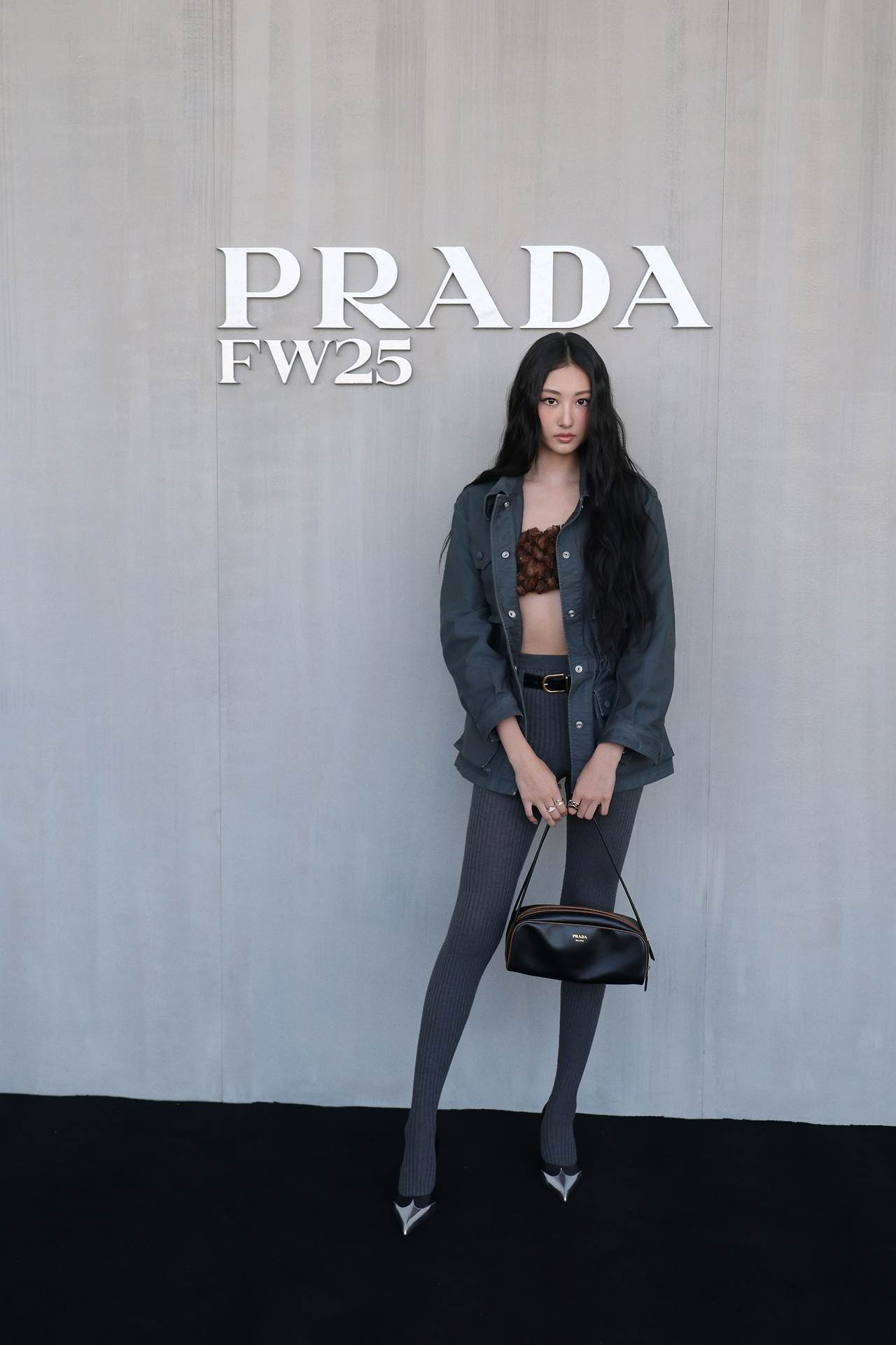 167055452_Gawon_Prada Womenswear FW25_001.jpg