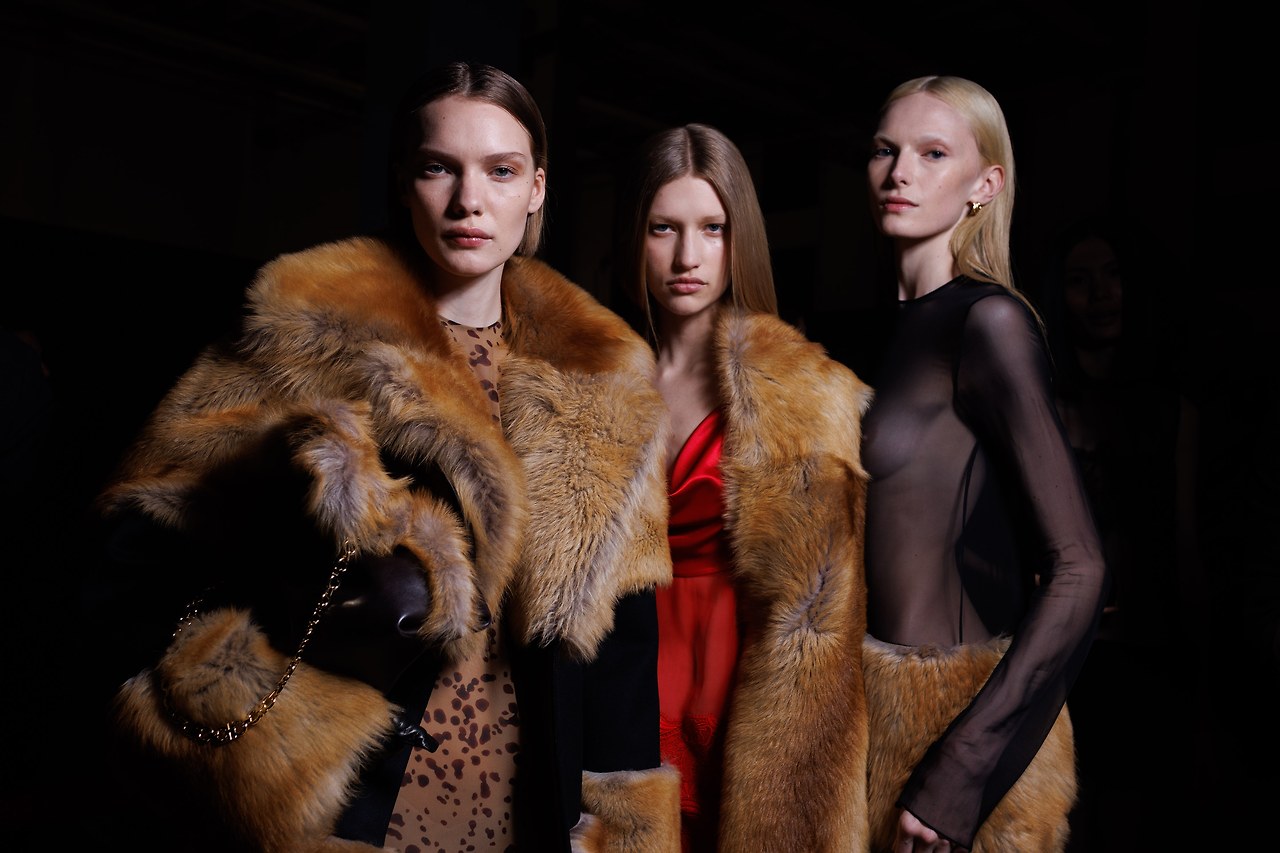 972404731_Ferragamo bks F25 1143.jpg