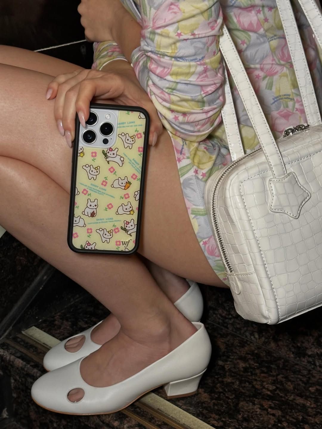 @sandyliang x wf coming soon �� (1).jpg