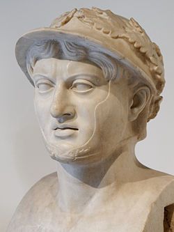 250px-Pyrrhus_MAN_Napoli_Inv6150_n03.jpg