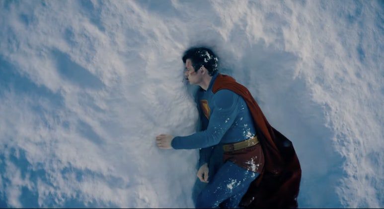 Kal-El-lies-in-the-snow-in-James-Gunns-Superman-2025-courtesy-of-DC.jpg