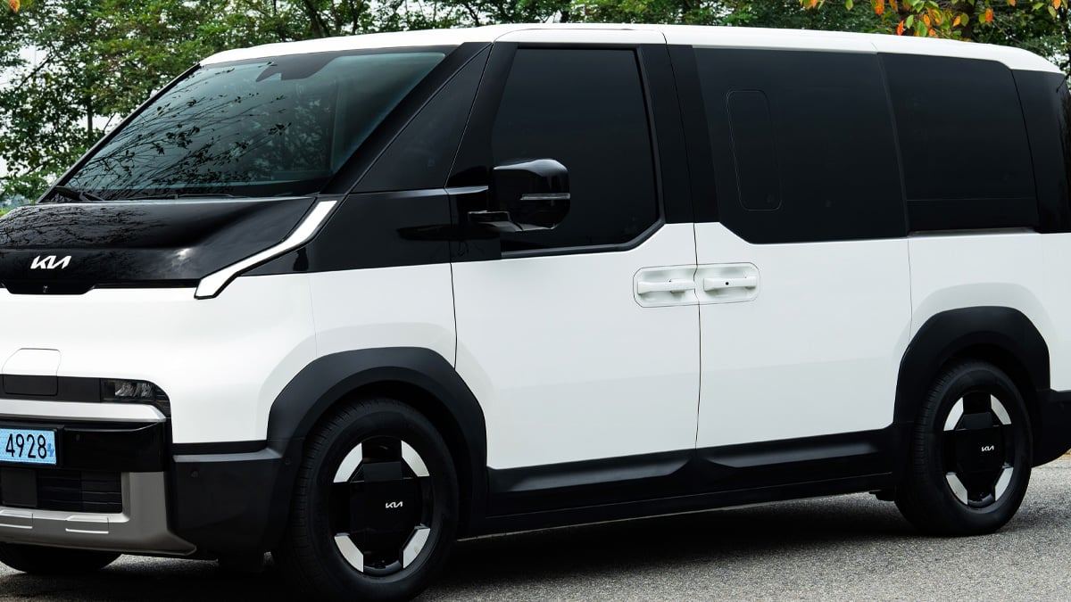 KIA_PV5-6.jpg