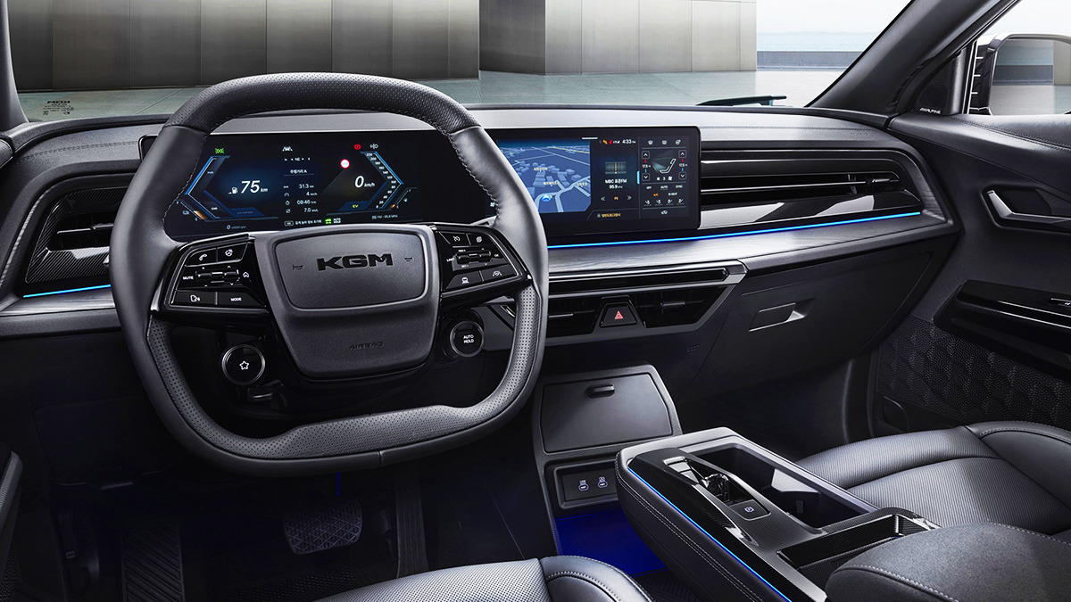 KGM Action Hybrid Launch5.jpg