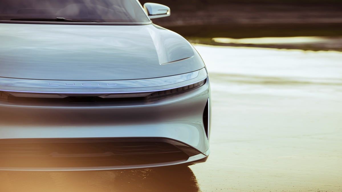 lucid-4.jpg