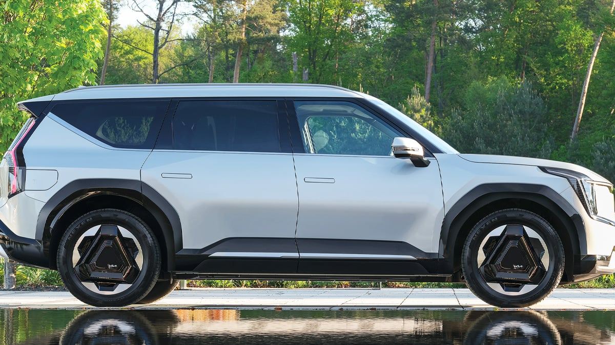 Kia-EV9-Owner-Reviews-Pros-and-Cons5.jpg