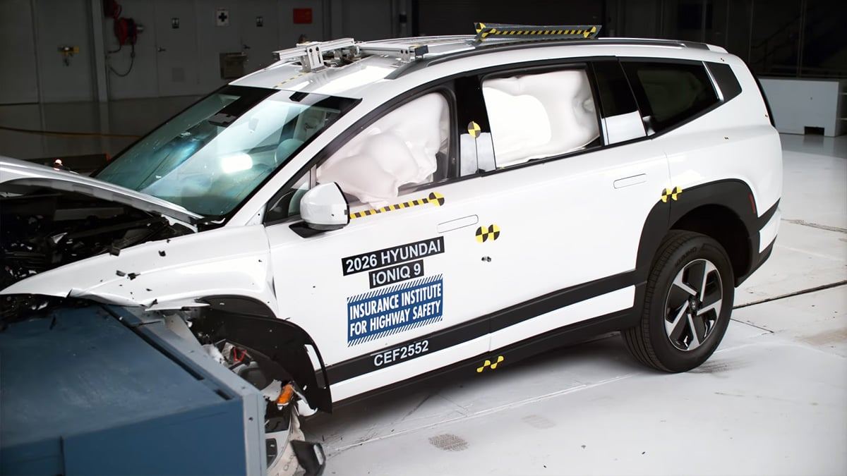 HYUNDAI_IIHS-2.jpg