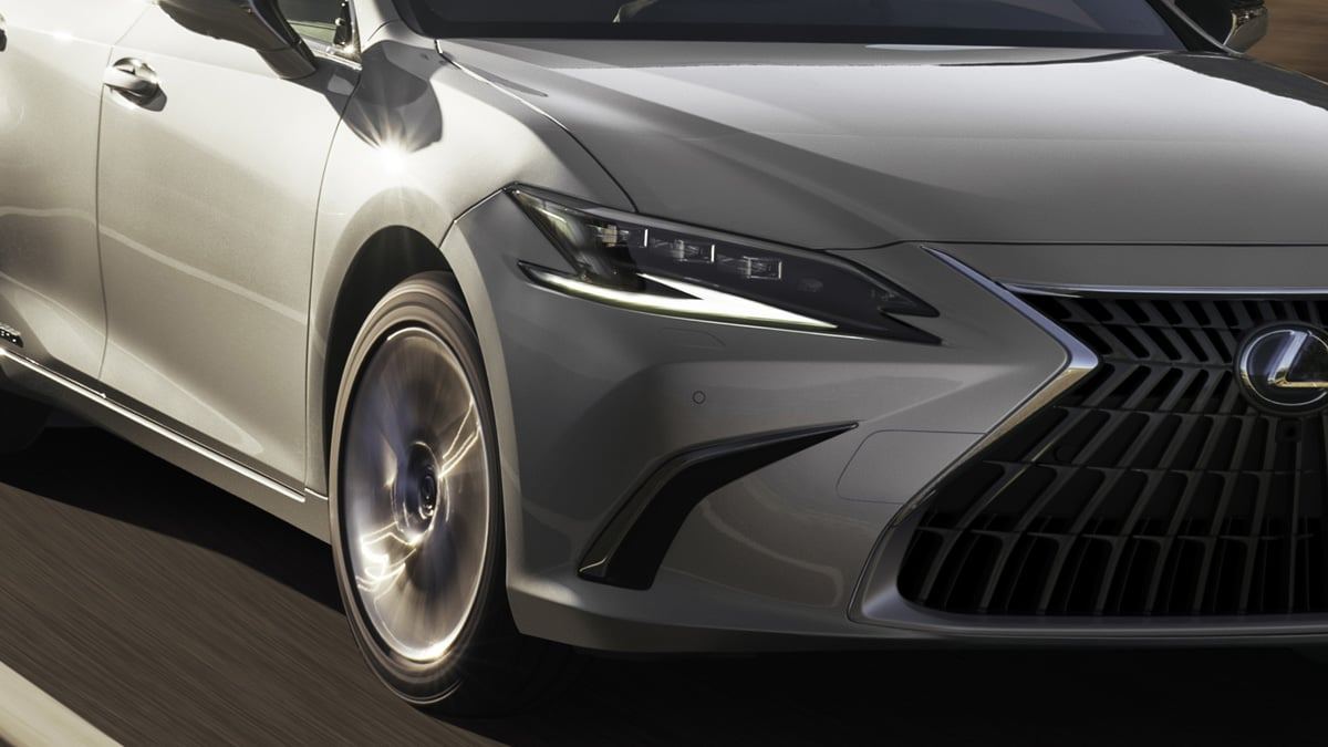 lexus-es300h-1.jpg