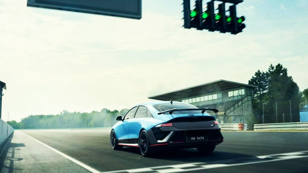 Hyundai Ioniq 6 N unveiled4.jpg