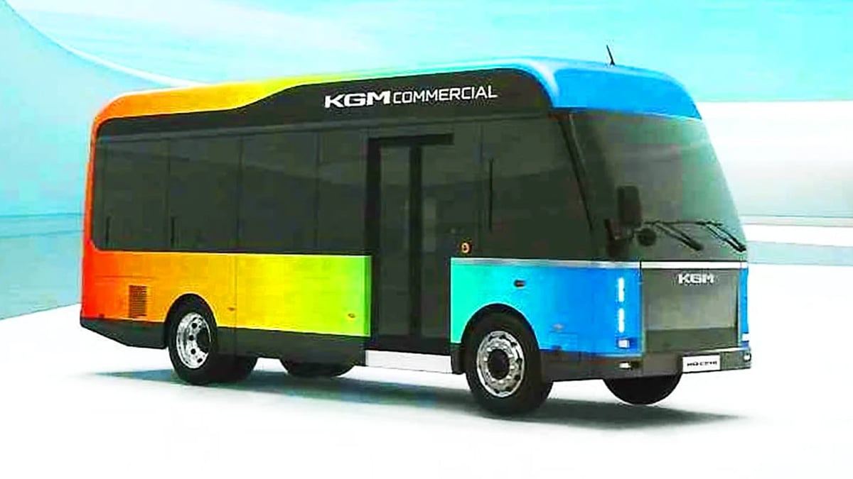kgm-e-stana-small-electric-bus-launch4.jpg