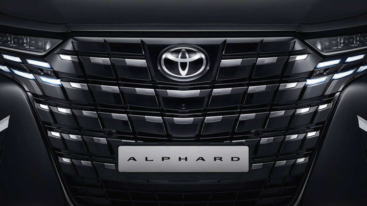toyota-alphard-3.jpg