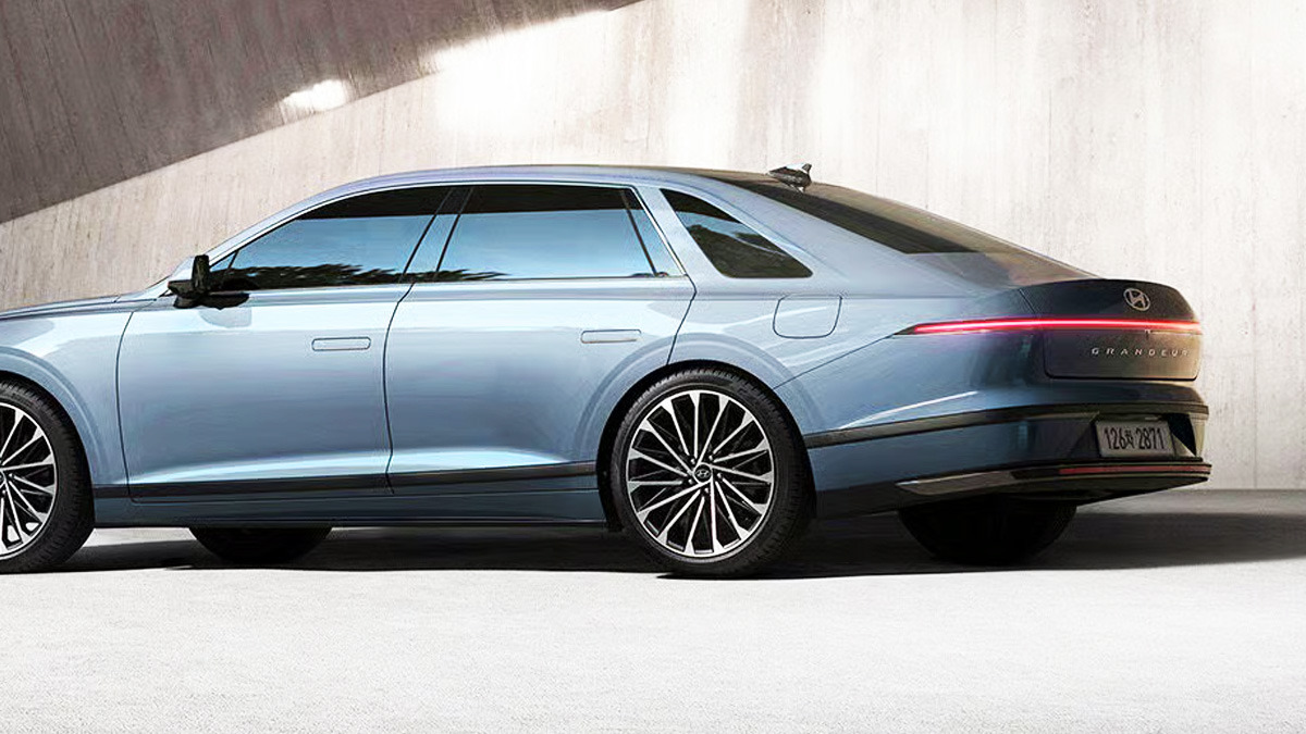 Hyundai Grandeur July Promotion2.jpg