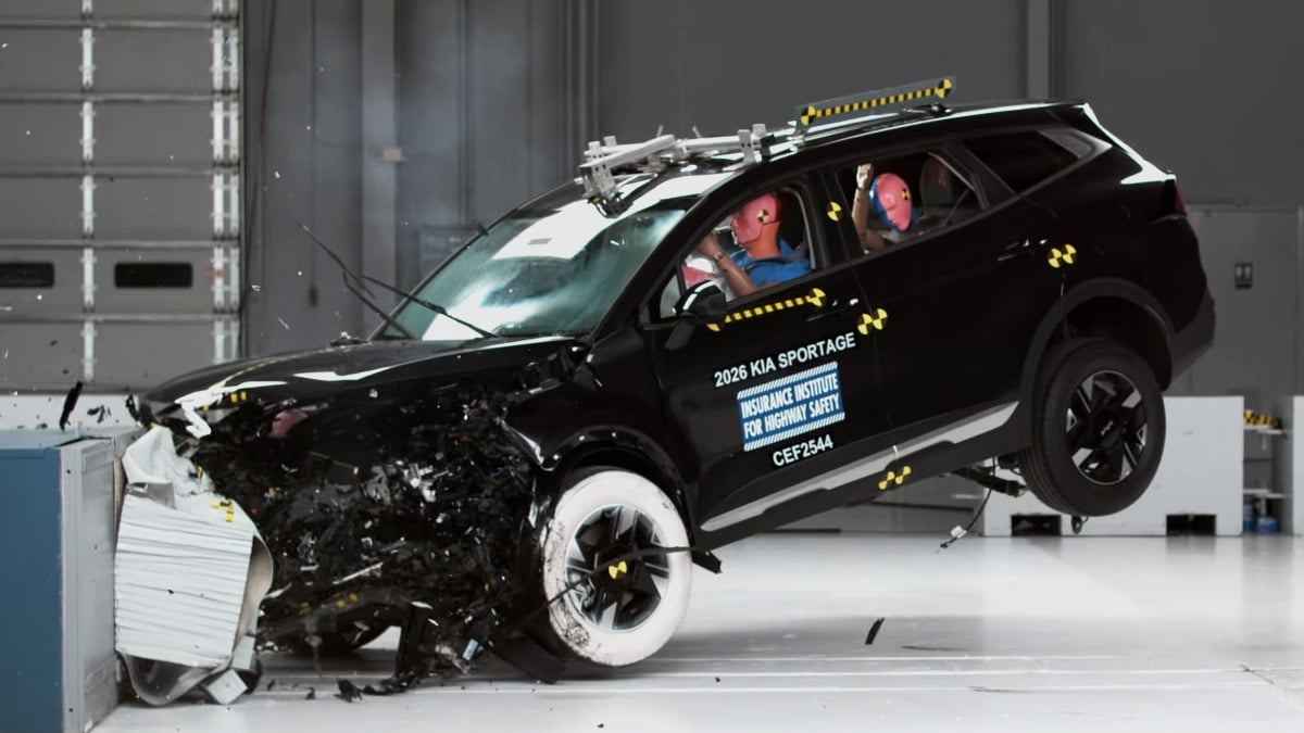 HYUNDAI_IIHS-6.jpg