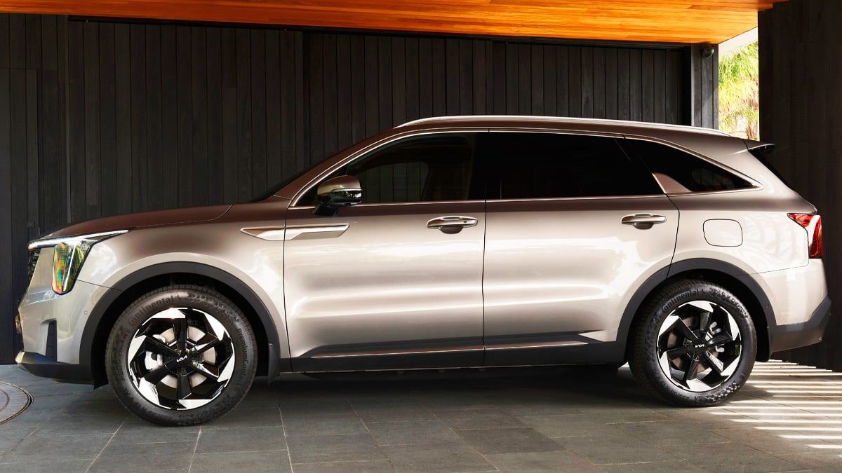 2026-kia-sorento-price-hike-navigation-removed-us-market3.jpg