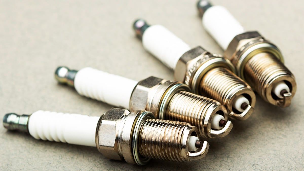 car-spark-plug-replacement-guide-engine-misfire-symptoms4.jpg