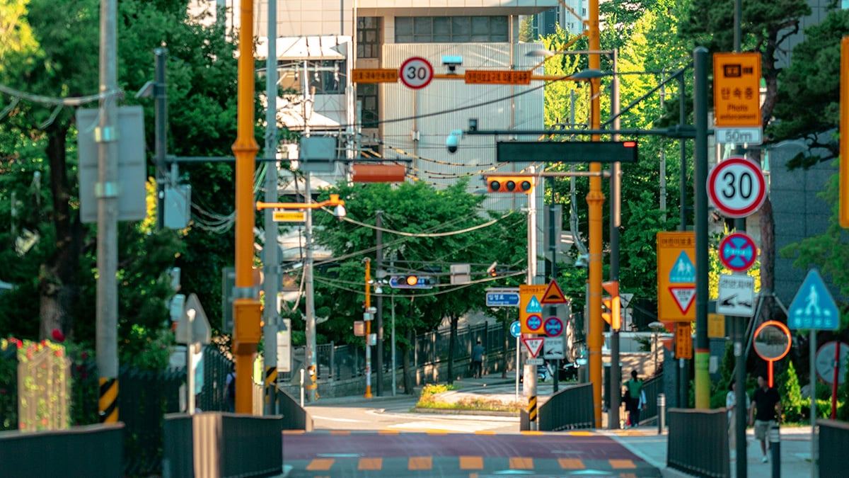 seoul-school-zone-speed-limit-20km-h4.jpg