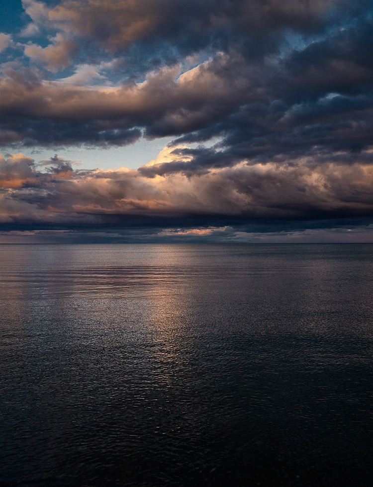 clouds_scarborough-bluffs_02.jpg