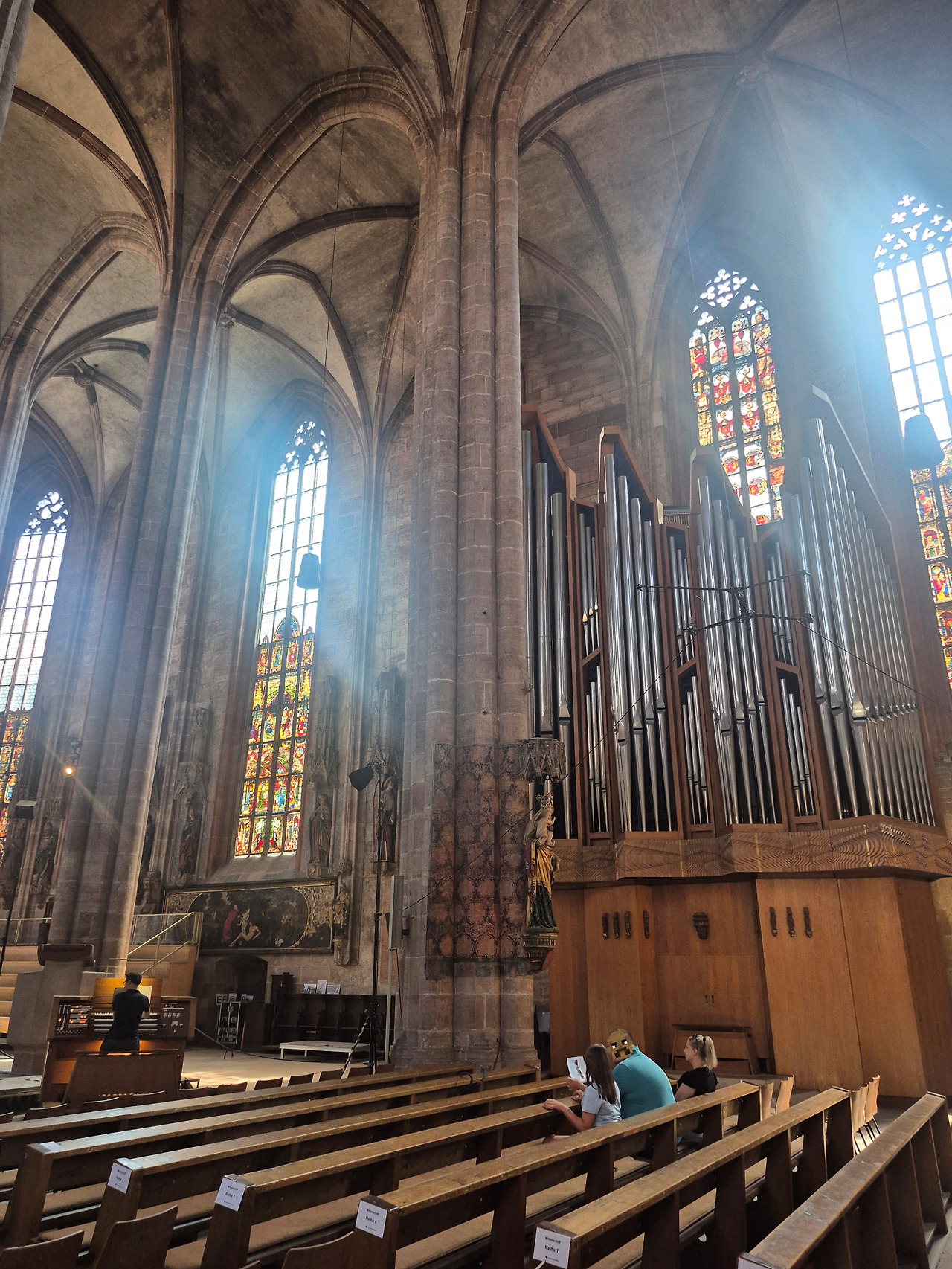 20250630_성 제발트 교회 오르간.jpg
