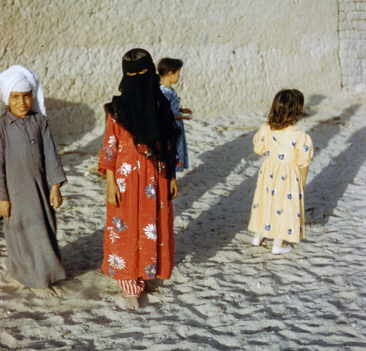 사막의 아이들.jpg