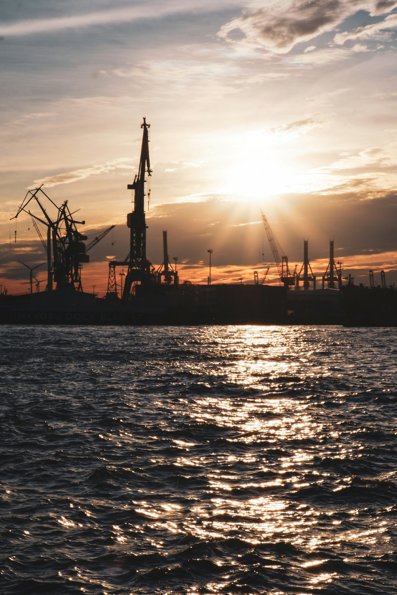 석유와 경제성장.jpg