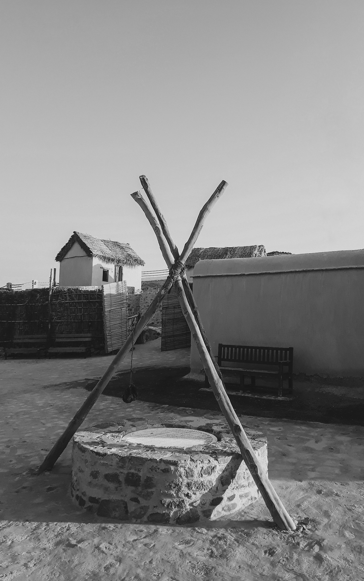 사막의 우물.jpg