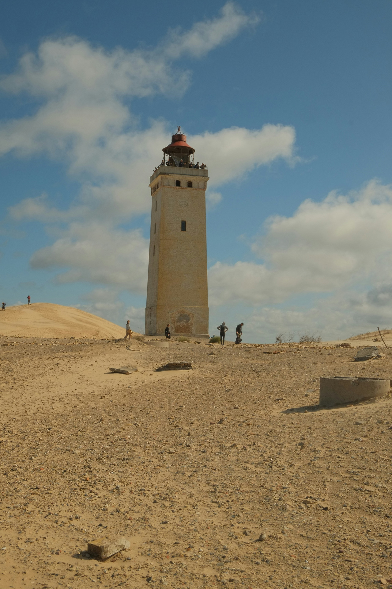 사막위의 등대.jpg