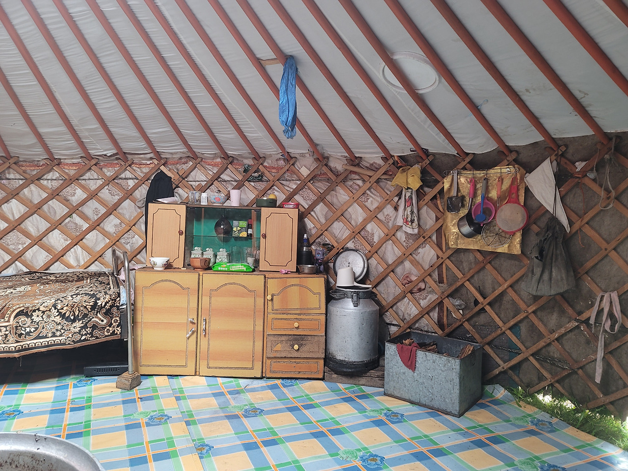 17 게르_유목민 전통게르.jpg