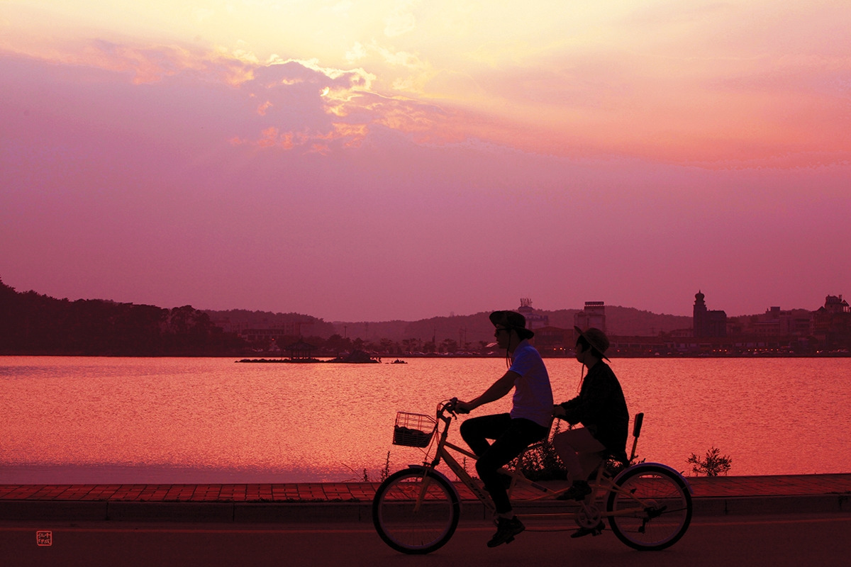 04 강릉 경포호 텐덤자전거_RGB_축소.jpg