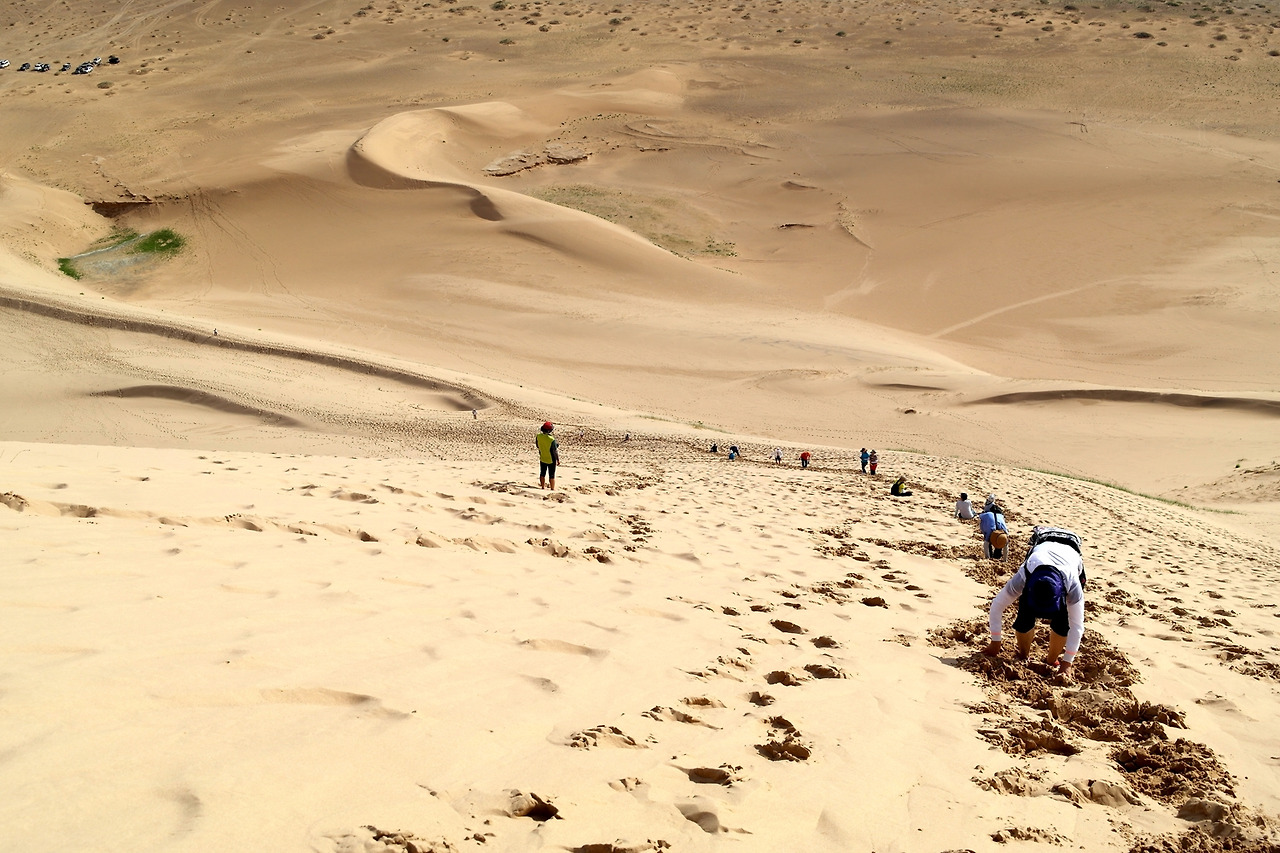 20 사막 오르기_축소.jpg