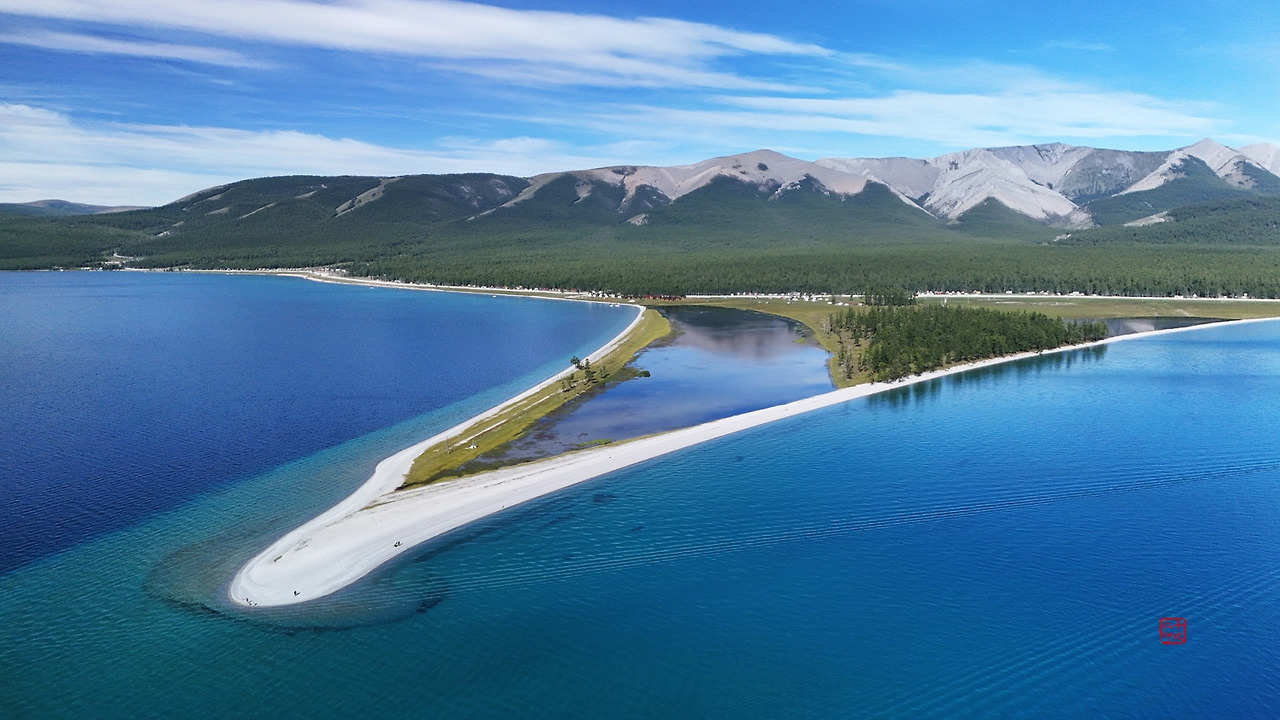 23 홉스골 파란호수 01_낙관_축소.jpg