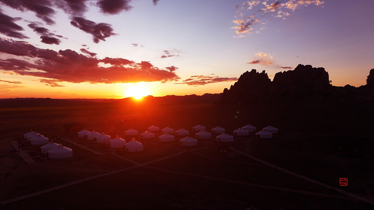 07 첫날 게르 석약_드론_낙관_축소.jpg