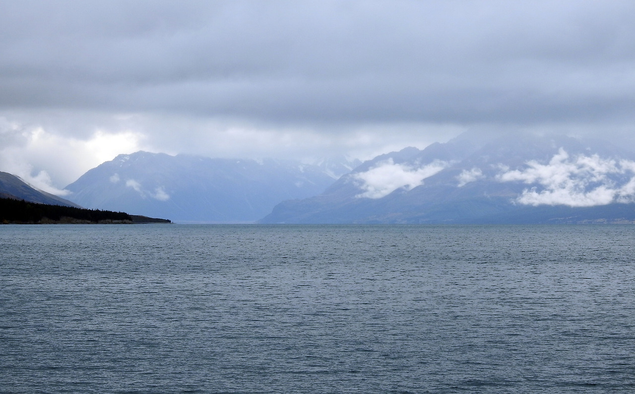 20170414 Lake Tekapo New Zealand003.jpg