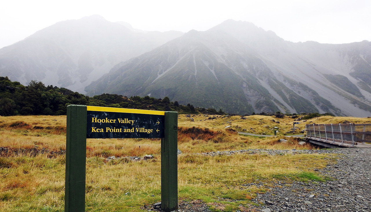20170414 Hooker Valley New Zealand001.jpg
