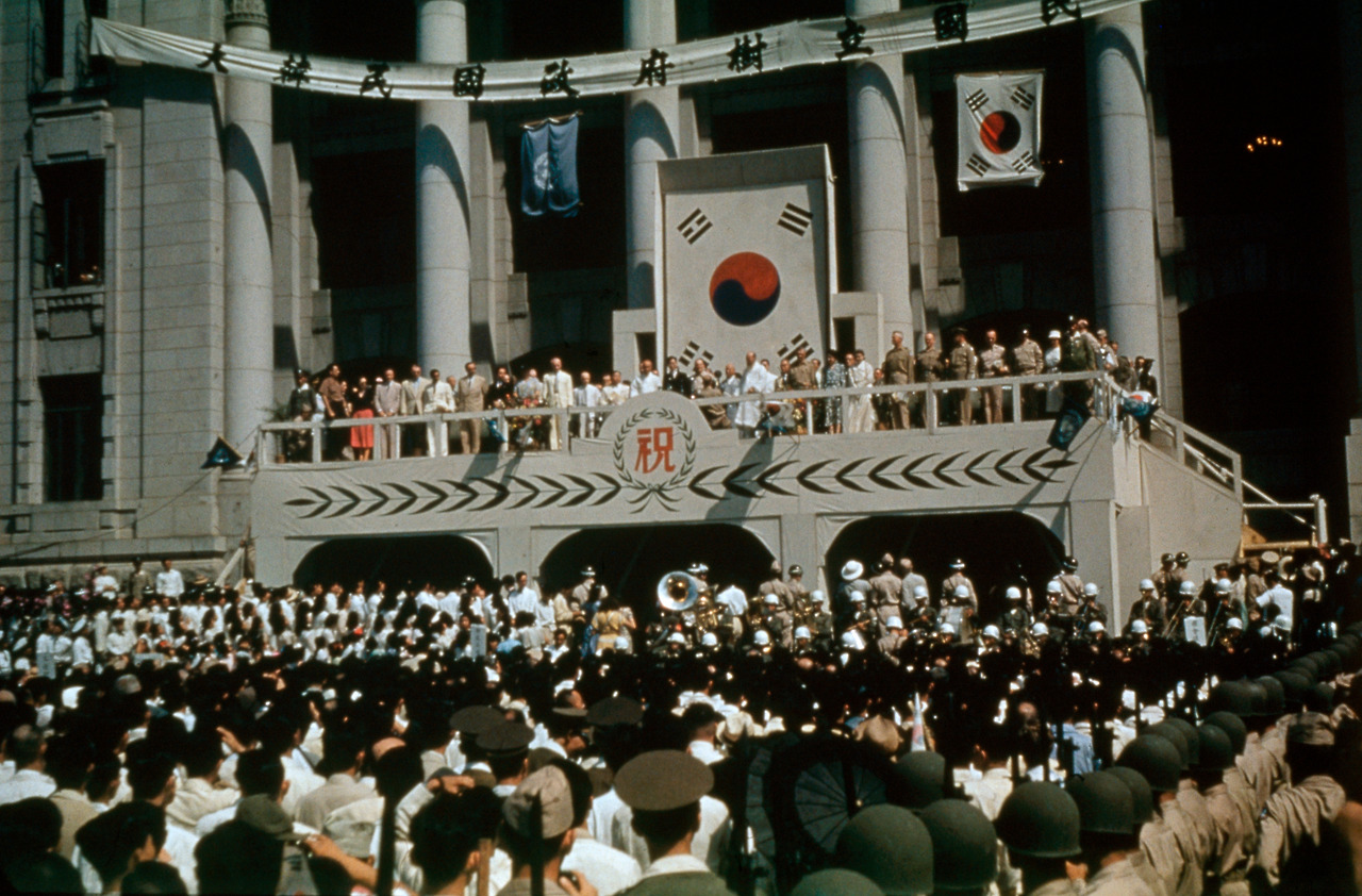 1948.08.15 대한민국 정부 수립일 [위키 커먼즈, 퍼블릭 도메인].jpg