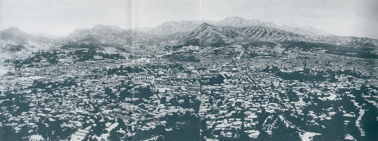 1926년경의 경성 전경.jpg