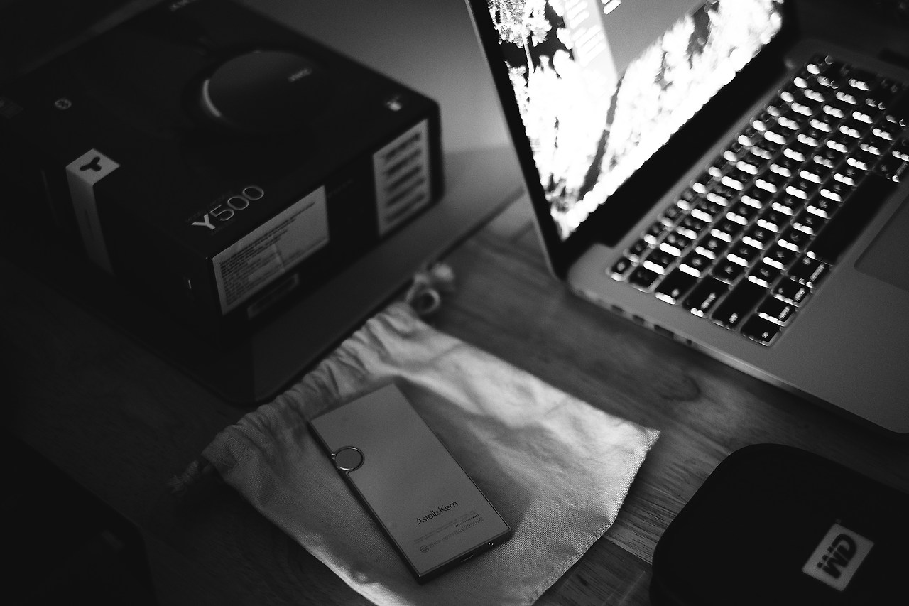 nguy-n-le-hoai-chau-WeKpnR4p-D4-unsplash (1).jpg