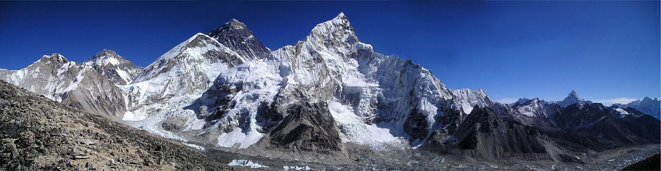 mount-everest-276995_960_720.jpg