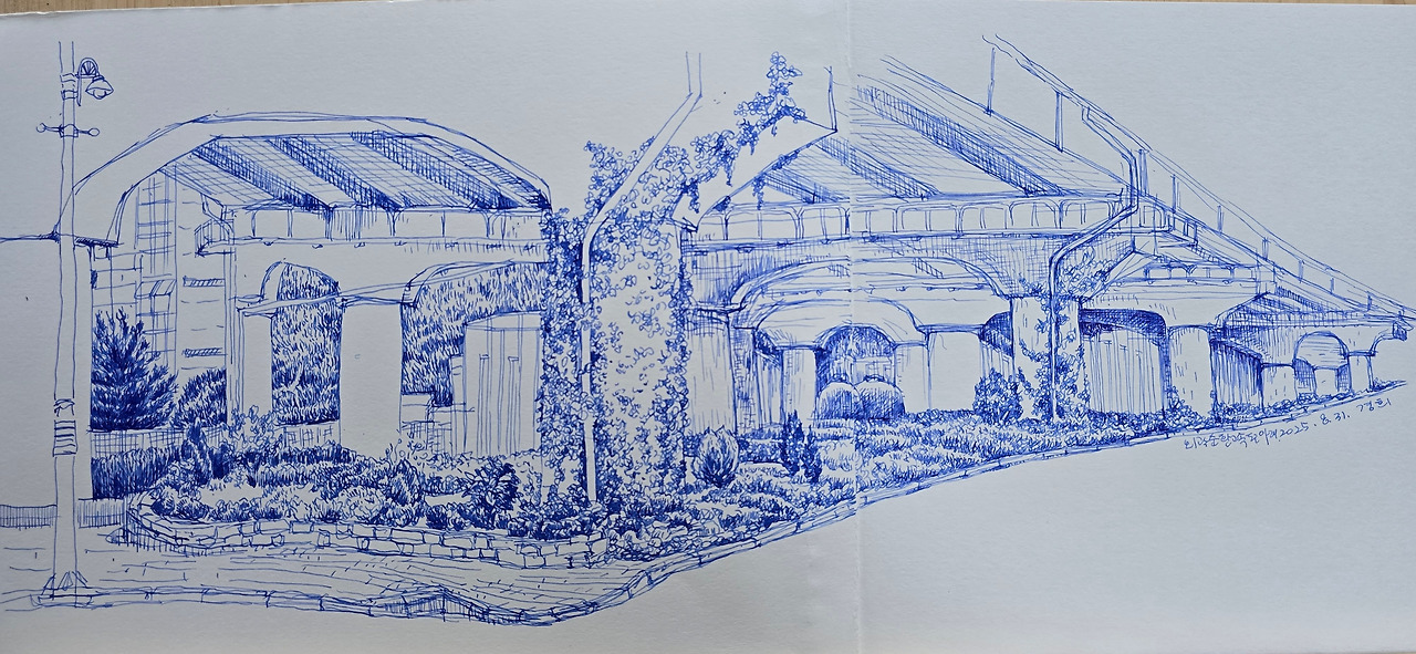 외곽순환고속도로 아래 풍경.jpg