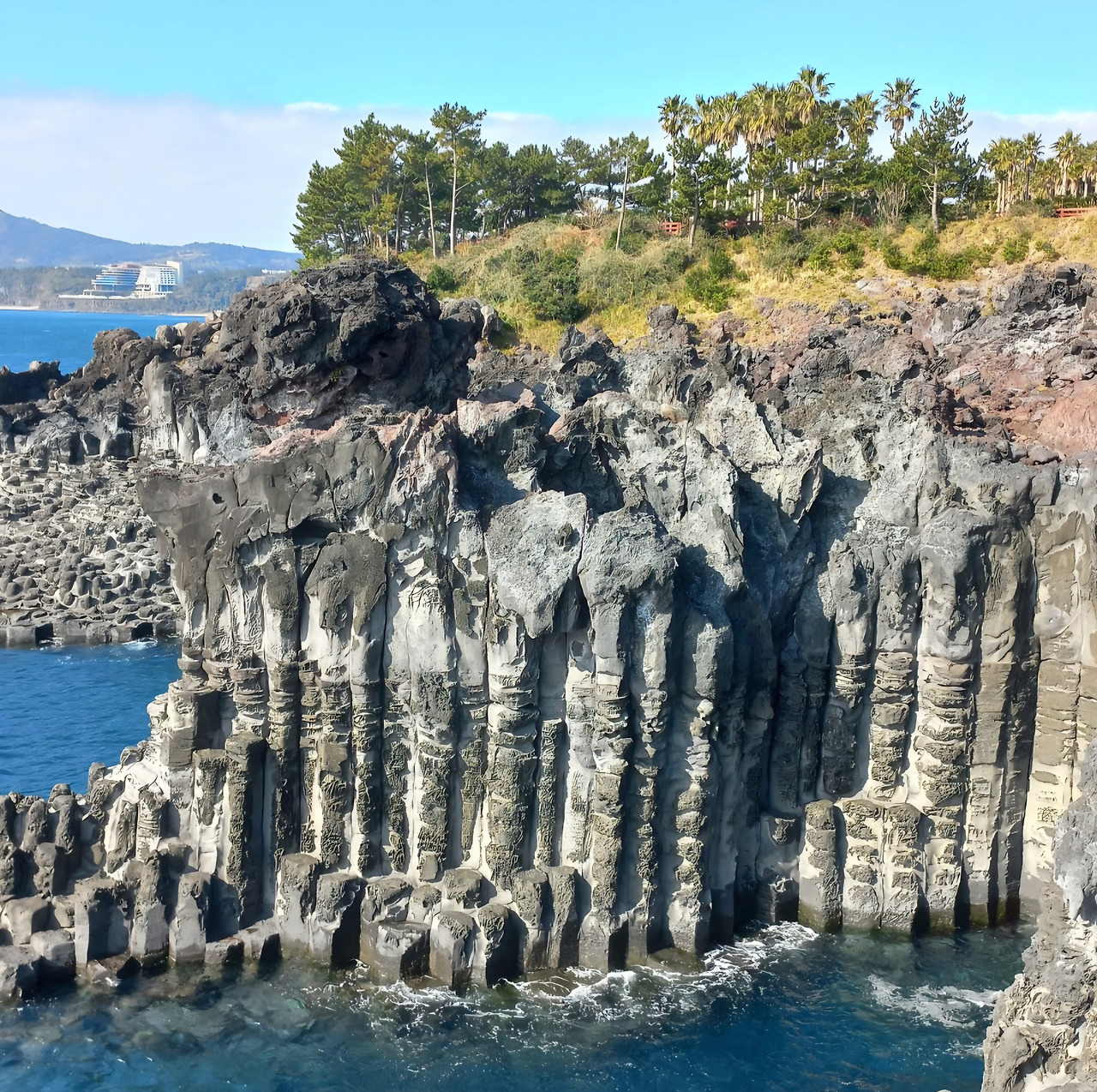 제주도 주상절리.jpg