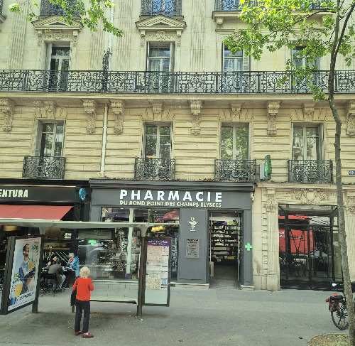 프랑스 약국.jpg