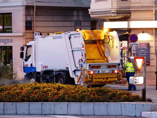 street-cleaning-188997_640.jpg