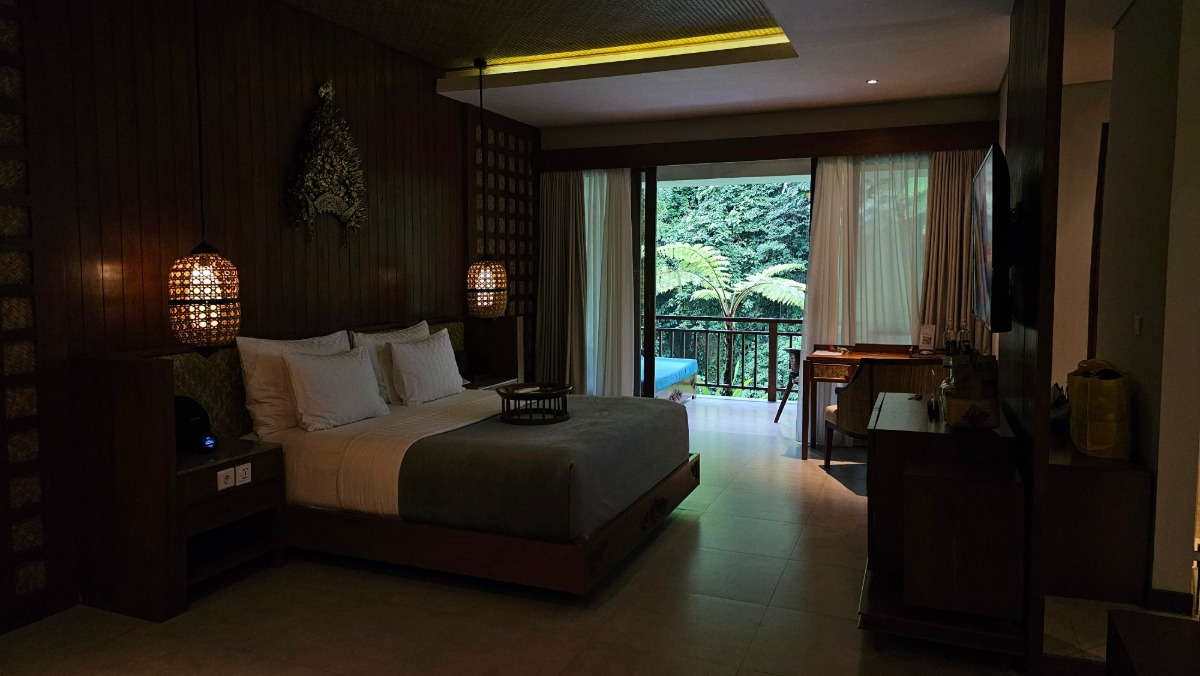 KakaoTalk_20251204_153333182_23 (1).jpg